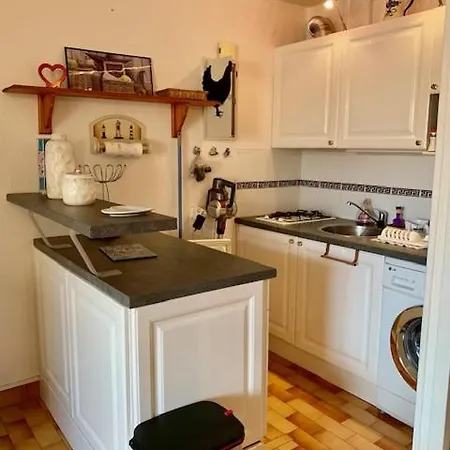 Apartmán Studio Cabine Avec Beaucoup De Charme, Vue Sur Les Bateaux, Parking- Cap D'agde- Ref Ap128